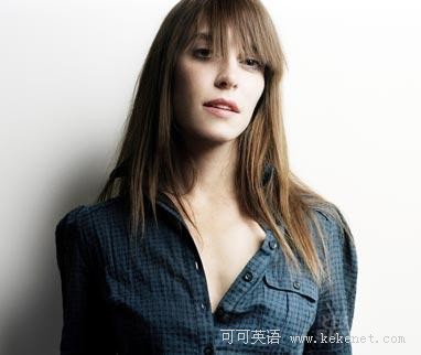 听歌学英语:加拿大的创作型女歌手feist好听广告