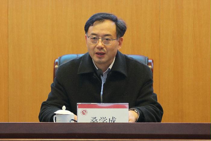 凌宁董事长_董事长办公室图片(3)
